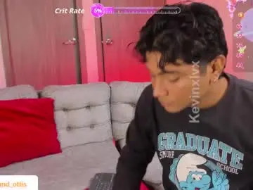 Chaturbate Sex Cam of kevinxlvx