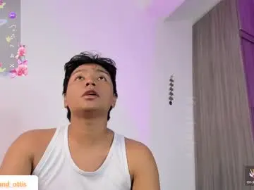 Chaturbate Watch Live Sex Cams of kevinxlvx