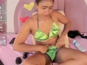Chaturbate Live Sex Cam of nalapalmer