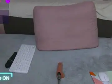 Chaturbate Live Sex Cam of rebeldools