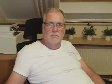 Chaturbate Free Live Porn of subbear1968