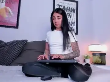Chaturbate Live Sex of caroline_dh