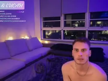 Chaturbate Live Sex Cam of chaseleone