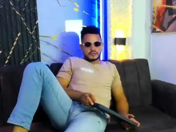 Chaturbate Live Sex of damian_lux69