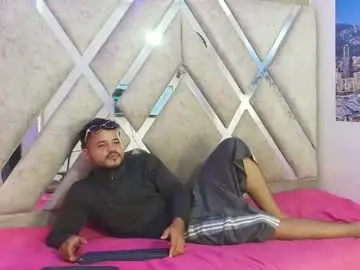 Chaturbate Sex Cam of damian_lux69