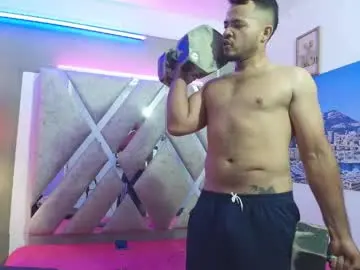Chaturbate Best live sex cam show of damian_lux69