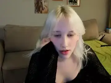 Chaturbate Live Porn of chrome_nova