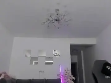 Chaturbate Watch Live Sex Cams of lovelybianca_