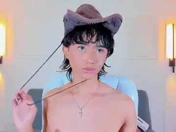 Chaturbate Live Sex of noa_03