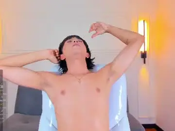 Chaturbate Sex Cam of noa_03