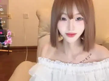 Chaturbate Nude Webcam of sunflowerbbb