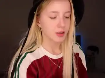 Chaturbate Free Porn Cam of adele_armas