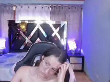 Chaturbate Free Live Porn of linda4petite
