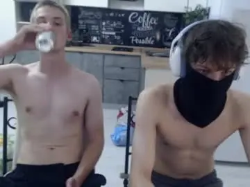Chaturbate Live Sex Cam of mark_wing