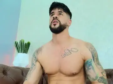 Chaturbate Live Porn of petesevans_1