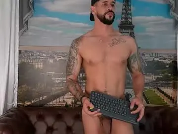 Chaturbate Adult Video Chat of petesevans_1