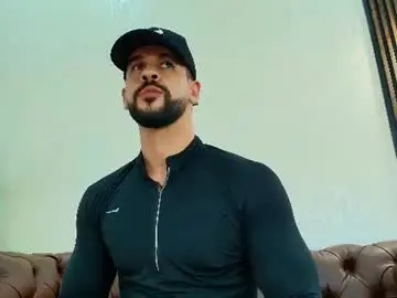 Chaturbate Live Porn of petesevans_1