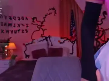 Chaturbate Watch Live Sex Cams of susiemorris