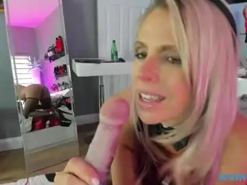 Chaturbate Live Porn of wildwifebarbie