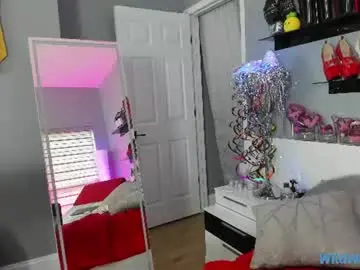 Chaturbate Adult Video Chat of wildwifebarbie