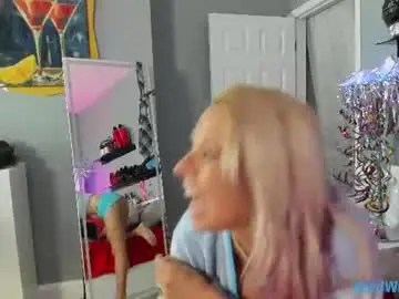 Chaturbate Free Porn Cam of wildwifebarbie