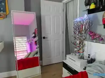 Chaturbate Sex Chat of wildwifebarbie