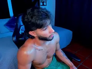 Chaturbate Free Live Porn of collins_emmett