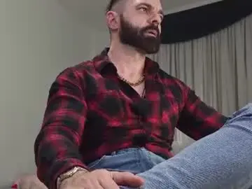 Chaturbate Live Porn of damonsalvatore222