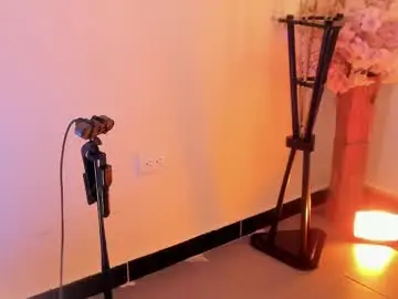 Chaturbate Best live sex cam show of ariianabaker