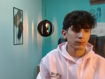 Chaturbate Live Sex Cam of billy_wild