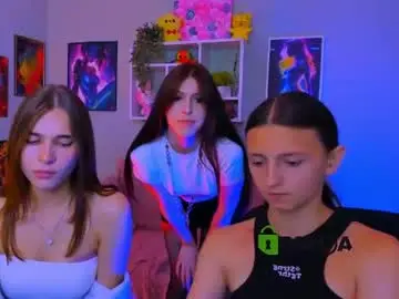 Chaturbate Watch Live Sex Cams of emma_landd