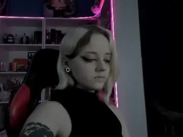 Chaturbate Sex Cam of holy_mistresss