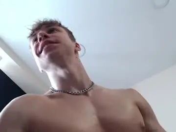 Chaturbate Live Porn of marc_solo