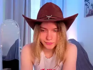 Chaturbate Live Sex Cam of milanarayy