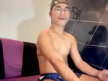 Chaturbate Sex Cam of p1noytwink_josh