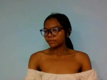 Chaturbate Watch Live Sex Cams of rodliiine