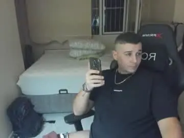 Chaturbate Live Sex Cam of _miketys0n
