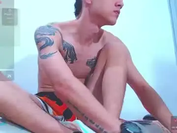 Chaturbate Live Sex Cam of adam_hot11
