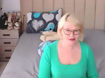 Chaturbate Best live sex cam show of sabrinamacmarren