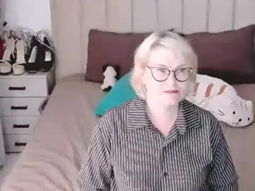 Chaturbate Live Sex Cam of sabrinamacmarren