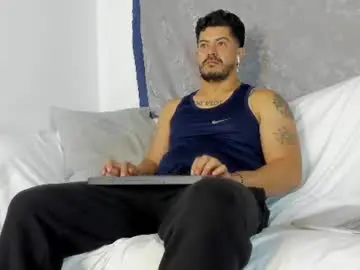 Chaturbate Adult Webcams of andressmith__