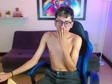 Chaturbate Sex Chat of alexcum_18
