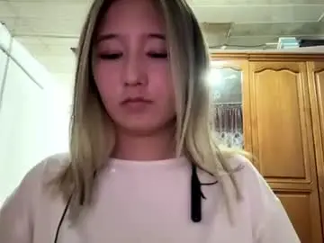 Chaturbate Watch Live Sex Cams of karissagius