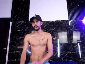 Chaturbate Best live sex cam show of leo_vesper