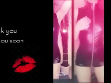 Chaturbate Sex Cam of oliviaogk