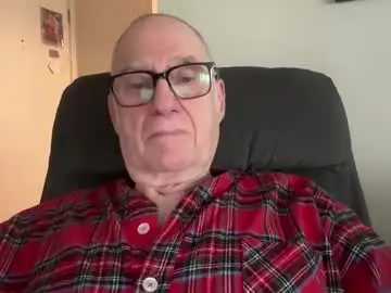 Chaturbate Live Sex Cam of blueyedudeseattle