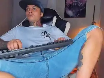 Chaturbate Sex Chat of enjoymycock99