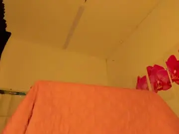 Chaturbate Live Sex Cam of gabby_haze