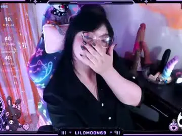 Chaturbate Best live sex cam show of lilomoon69