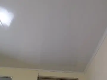 Chaturbate Live Sex Cam of luna_veelvett